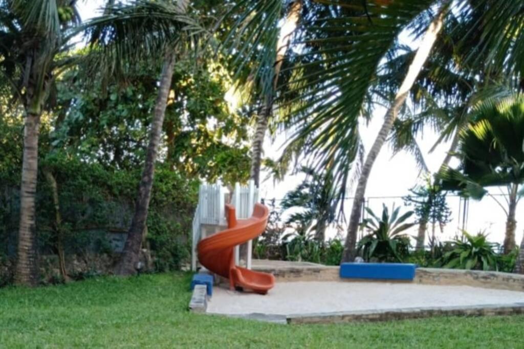 Cowrie Beach Haven Studio Apartamento Mombaça Exterior foto